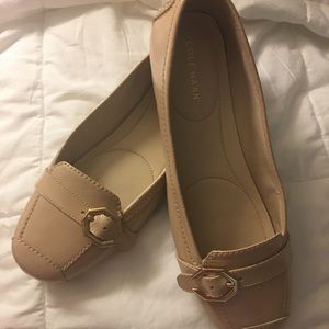 Size 7 Coke Han Beige Leather Loafers